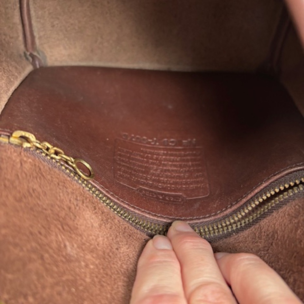 VINTAGE COACH 9076 BROWN LEATHER COMPANION FLAP SHOULDER BAG - Picture 7 of 9